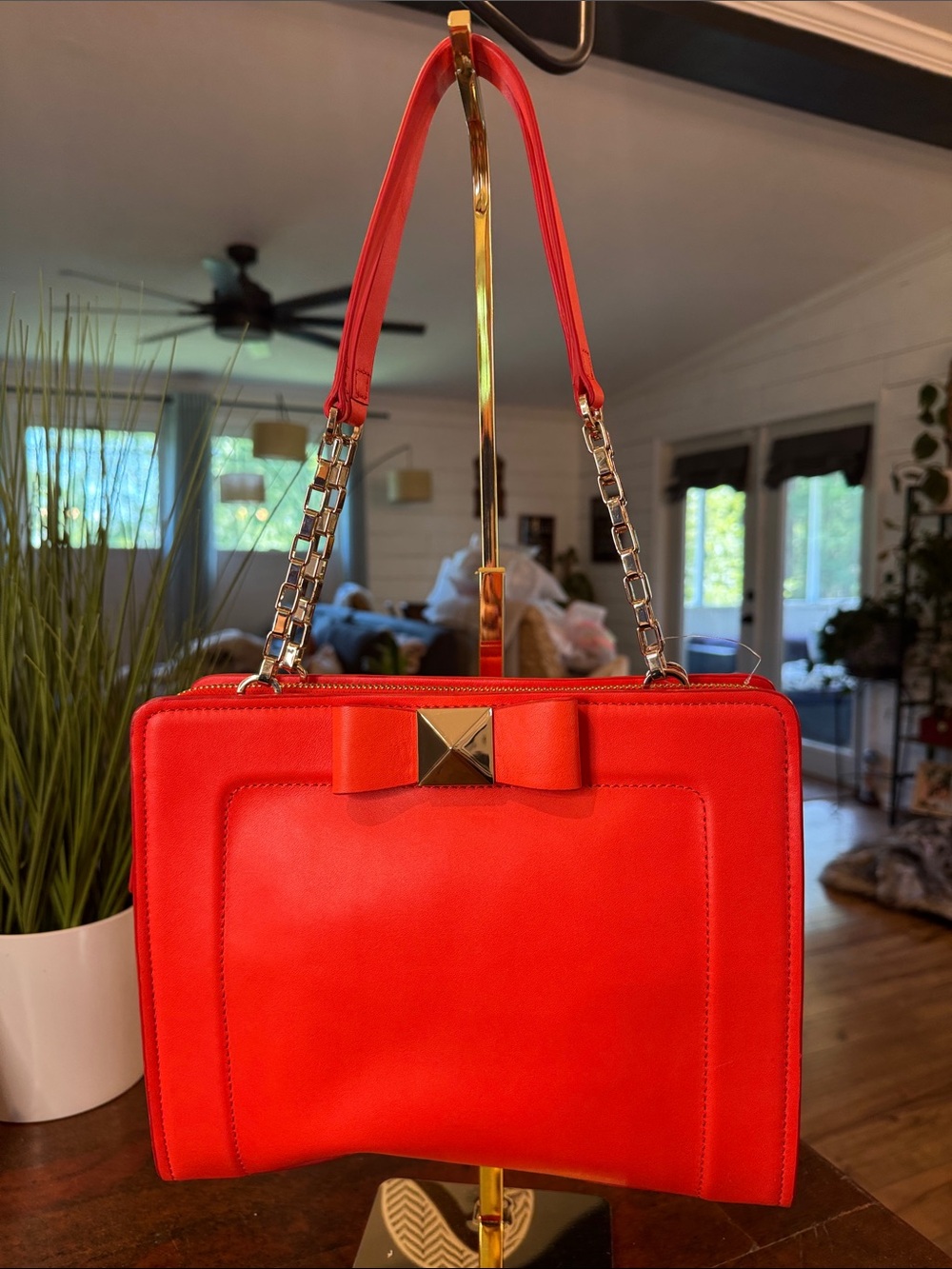 Kate Spade New York Leather Bow Terrace Monroe Bag in Maraschino